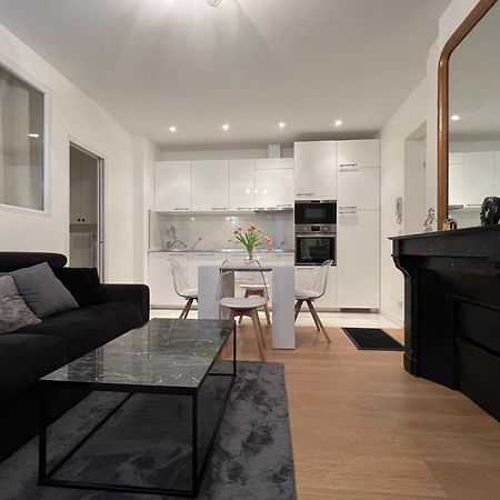 Luxury Appartment, Champs Elysees, Neuf ! 巴黎 外观 照片